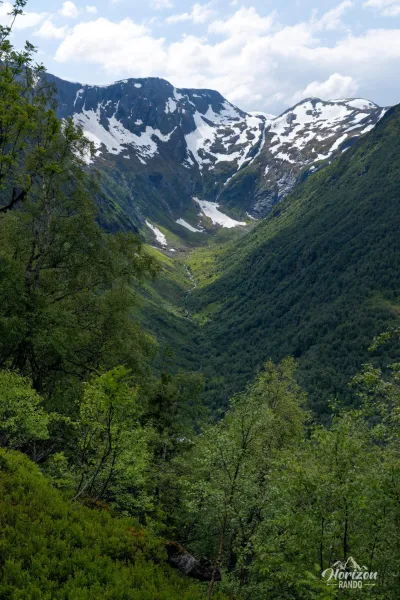 Vue depuis Buråsi (575 m) Vue depuis Buråsi