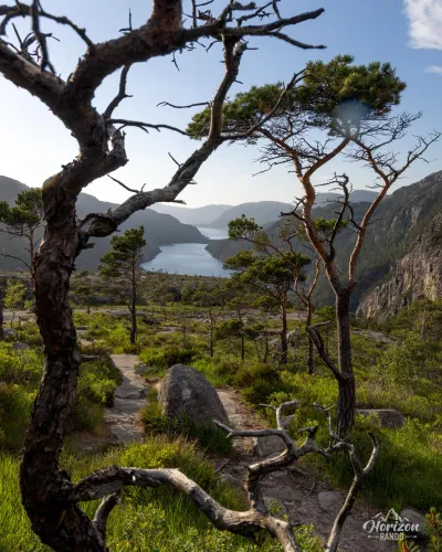 Lac Botnevatnet et Botnefjord Lac Botnevatnet et Botnefjord