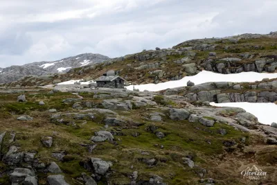 Kjerag nødbu (refuge d'urgence) Kjerag nødbu (refuge d'urgence)