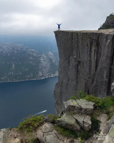 Preikestolen ou Pulpit rock Preikestolen ou Pulpit rock
