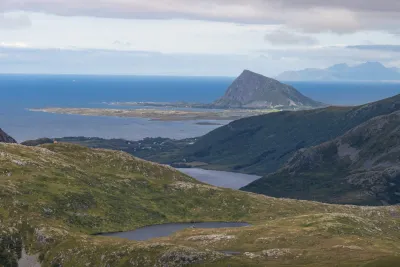 Hoven (367 m) Hoven (367 m)