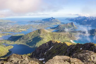 Vue vers le Sud au sommet Vue vers le Sud au sommet
