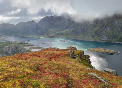 Steinsfjorden et la baie de Tangstadpollen Steinsfjorden et la baie de Tangstadpollen