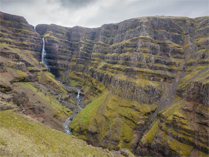 Randonnée de Strútsfoss