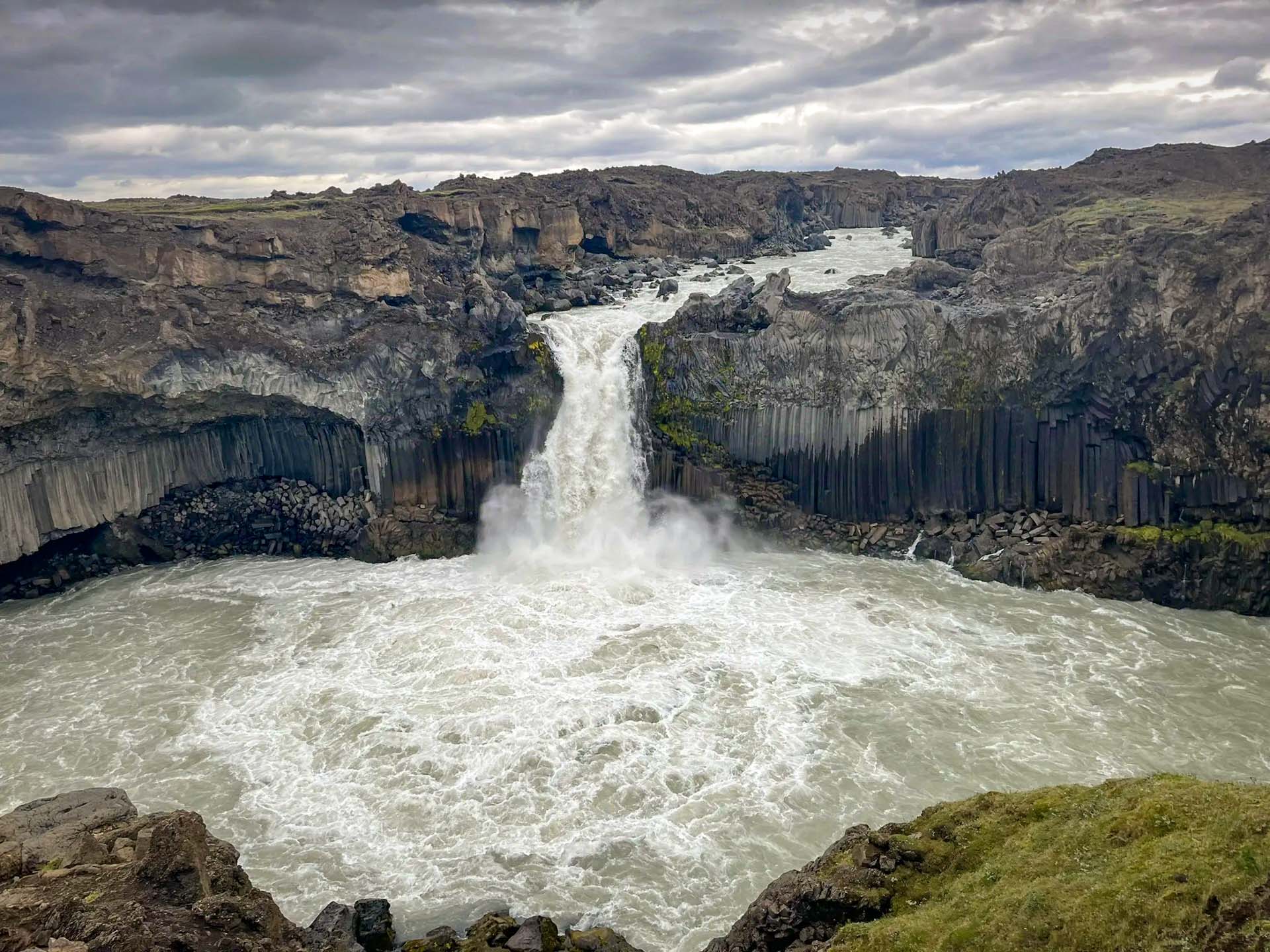 Chutes d’Aldeyjarfoss