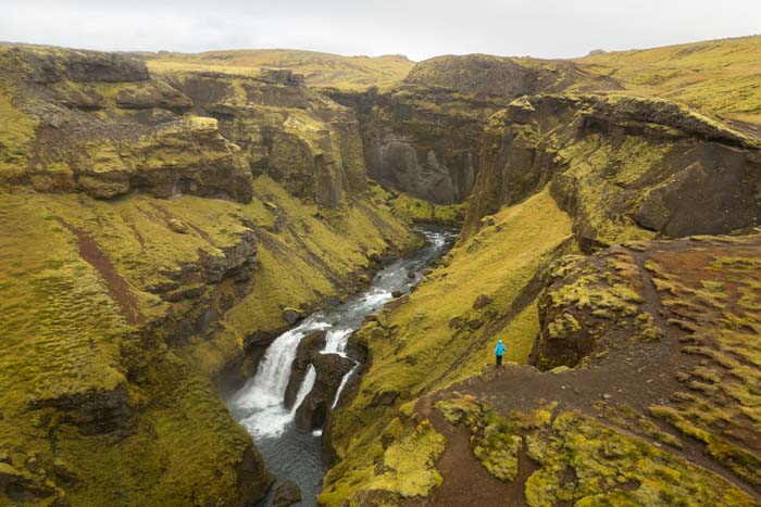 Sentier des Cascades de Skógá